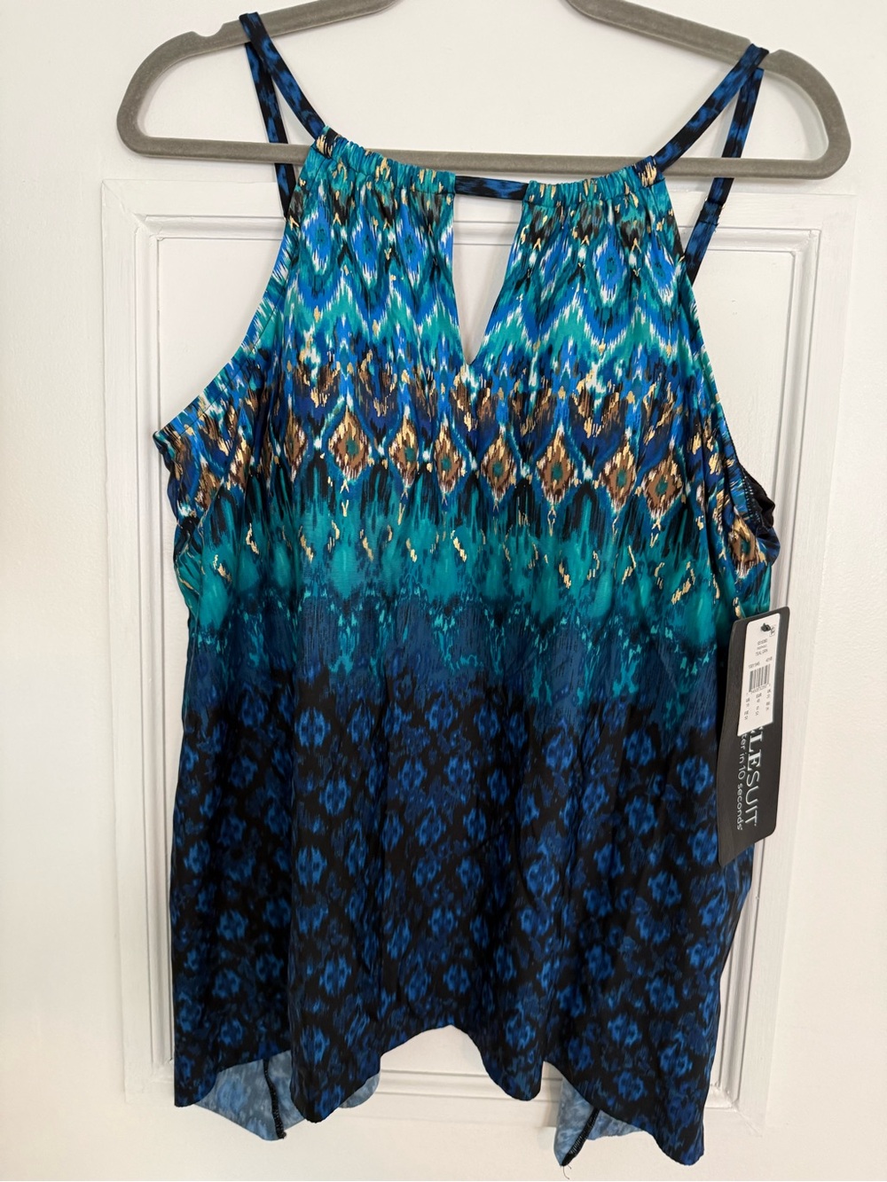 Miraclesuit Teal & Navy Printed swim Top. NWT. Size 18.